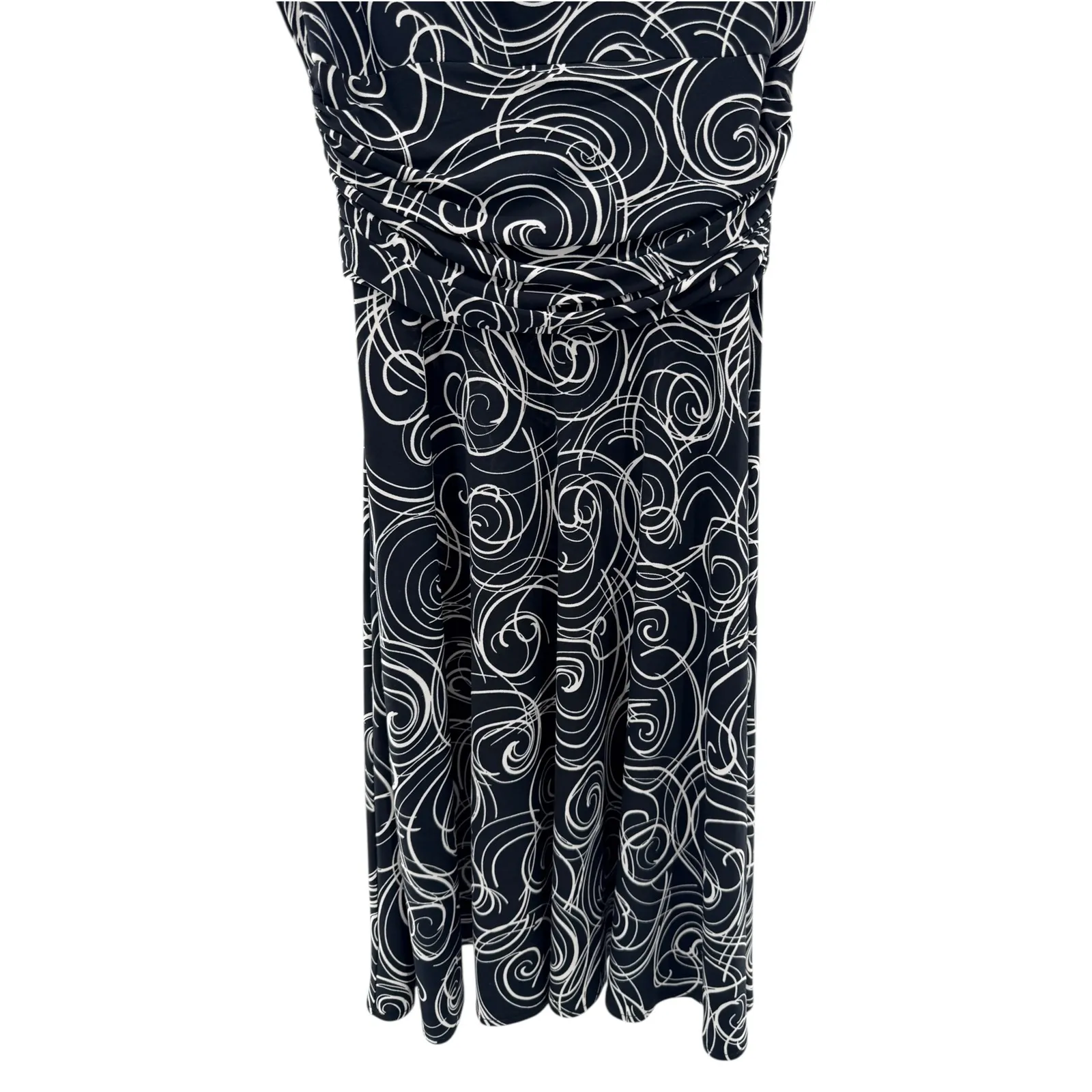 Maggy London Black White Swirl Midi Dress Ruched Waist Modern Minimalist 8 - Image 4