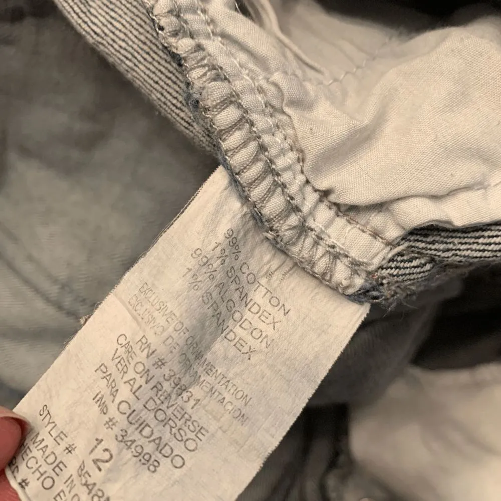 Democracy Women's Mid Rise Flap Pockets Bermuda Denim Shorts Dark Wash Size 12 - Image 2