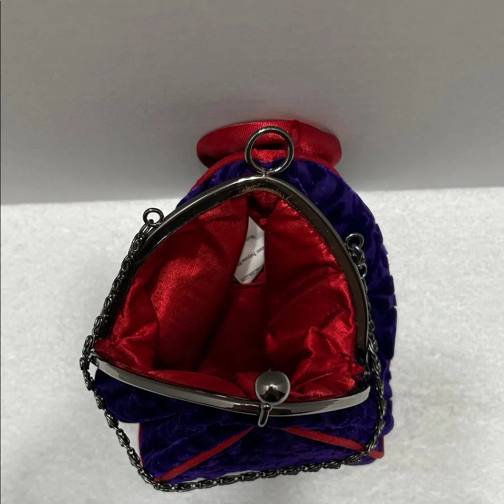 Chic Red and Purple Clutch with Chain Strap - Image 3
