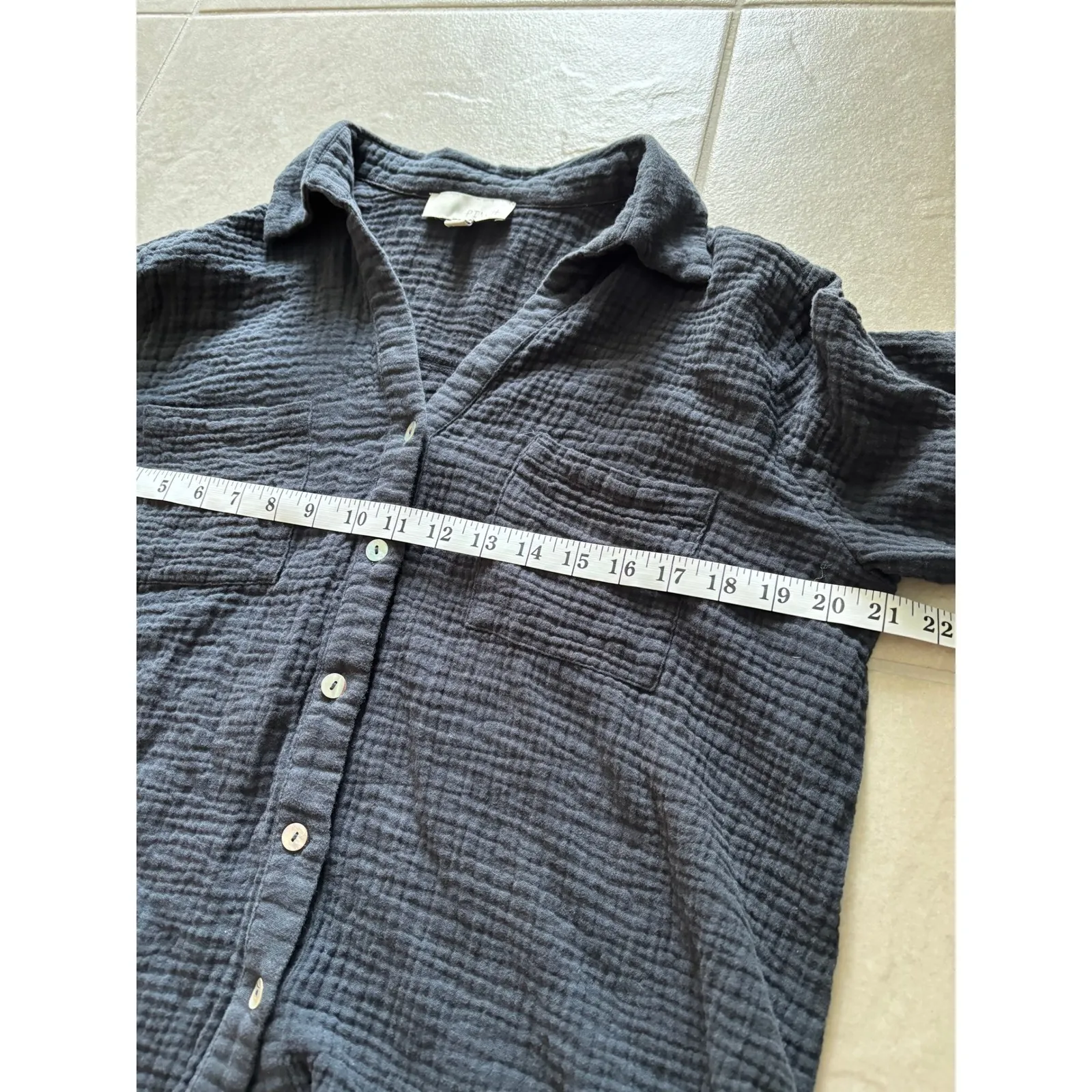 Pinch Top Womens Medium Black‎ Gauzy Minimalist Beachy Coastal Capsule Neutral Black - Image 7