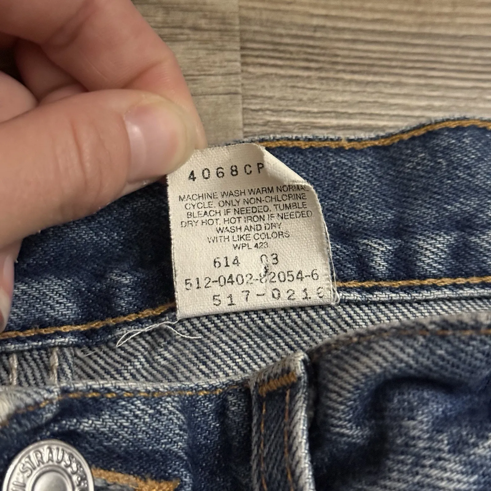 Levi’s 517 Bootcut Jeans 33x30 USA Made Custom Floral Patch Y2K Grunge - Image 5