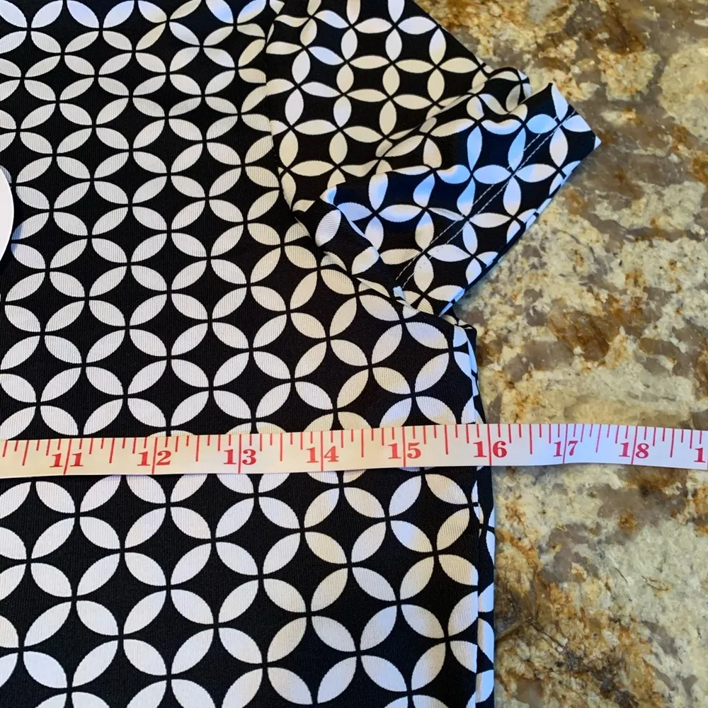 New Tail White Label Womens Pickleball Top Size XS Black White UPF 50 Golf NWT - Image 5