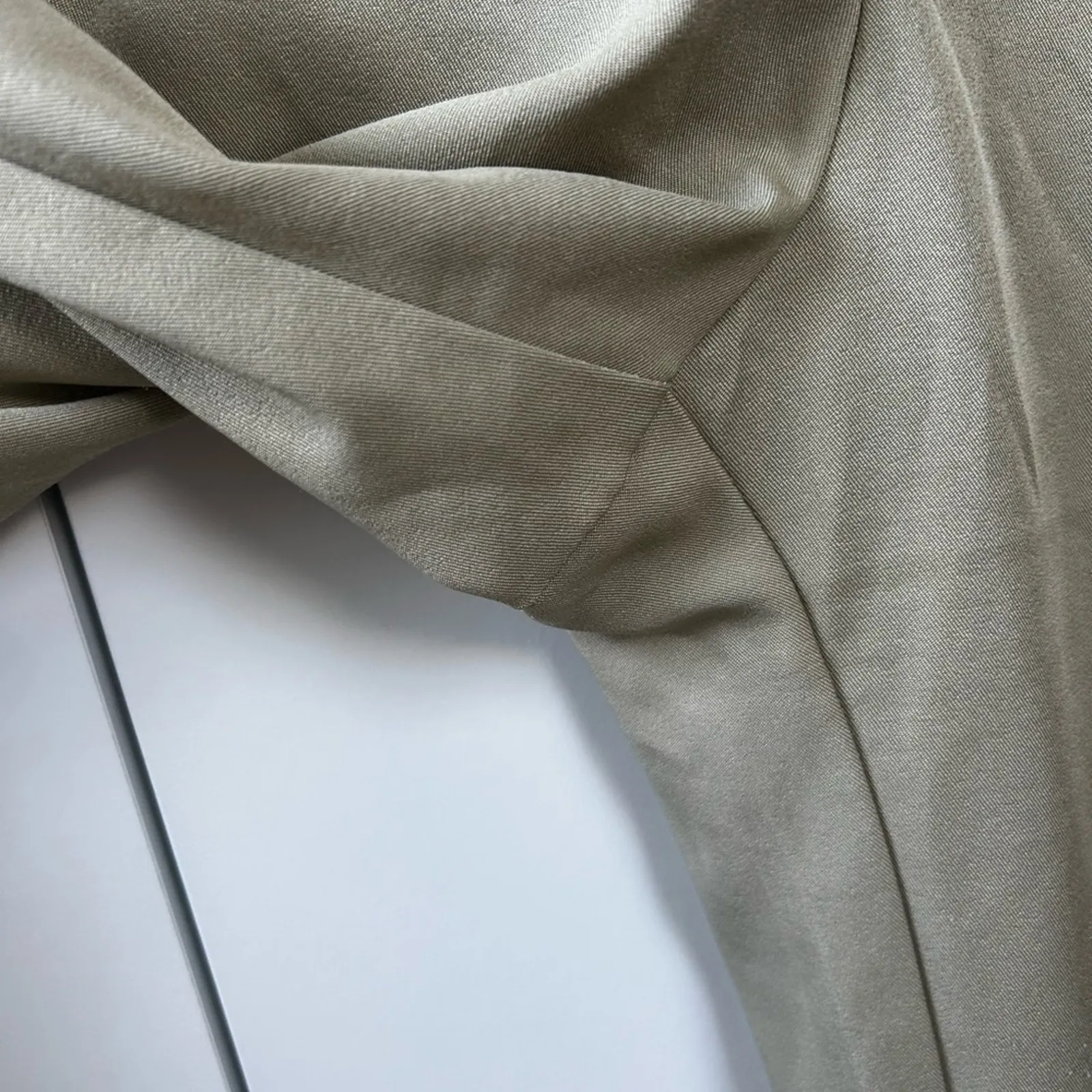 Isalis Kim Trousers in Tan High Waisted Wide Leg Size X-Small Gently Used - Image 6