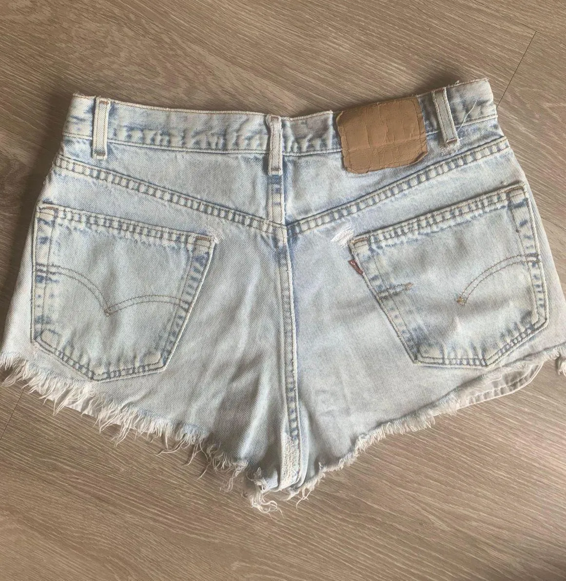Levi’s Vintage  550 Shorts - Image 2
