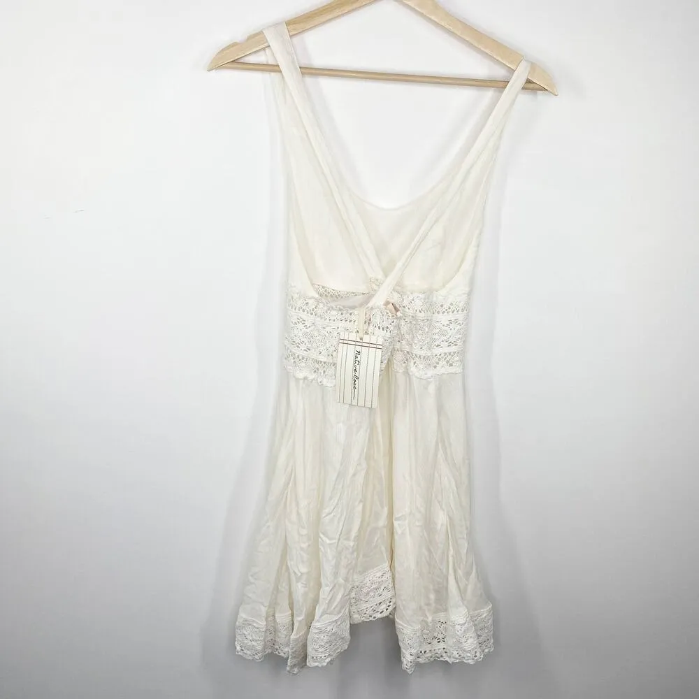 LF Native Rose Ella Cream Woven Embroidered Mini Dress Women's Size 6 NWT - Image 2