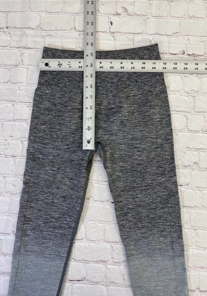 lululemon seamless leggings size 4 - Image 5