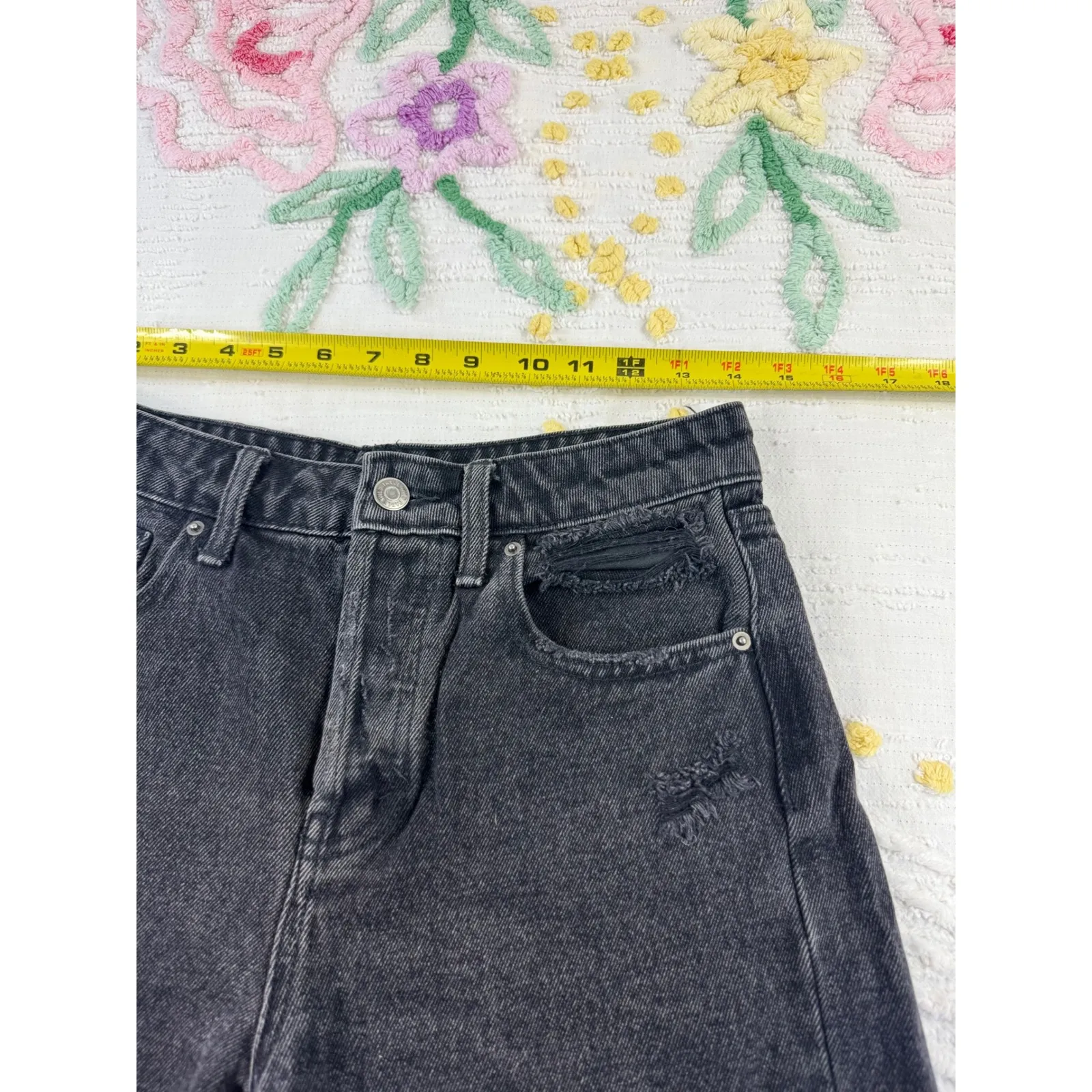 Wild Fable Women's Black Denim High Rise Frayed Hem Bermuda Jean‎ Shorts 0 - Image 6