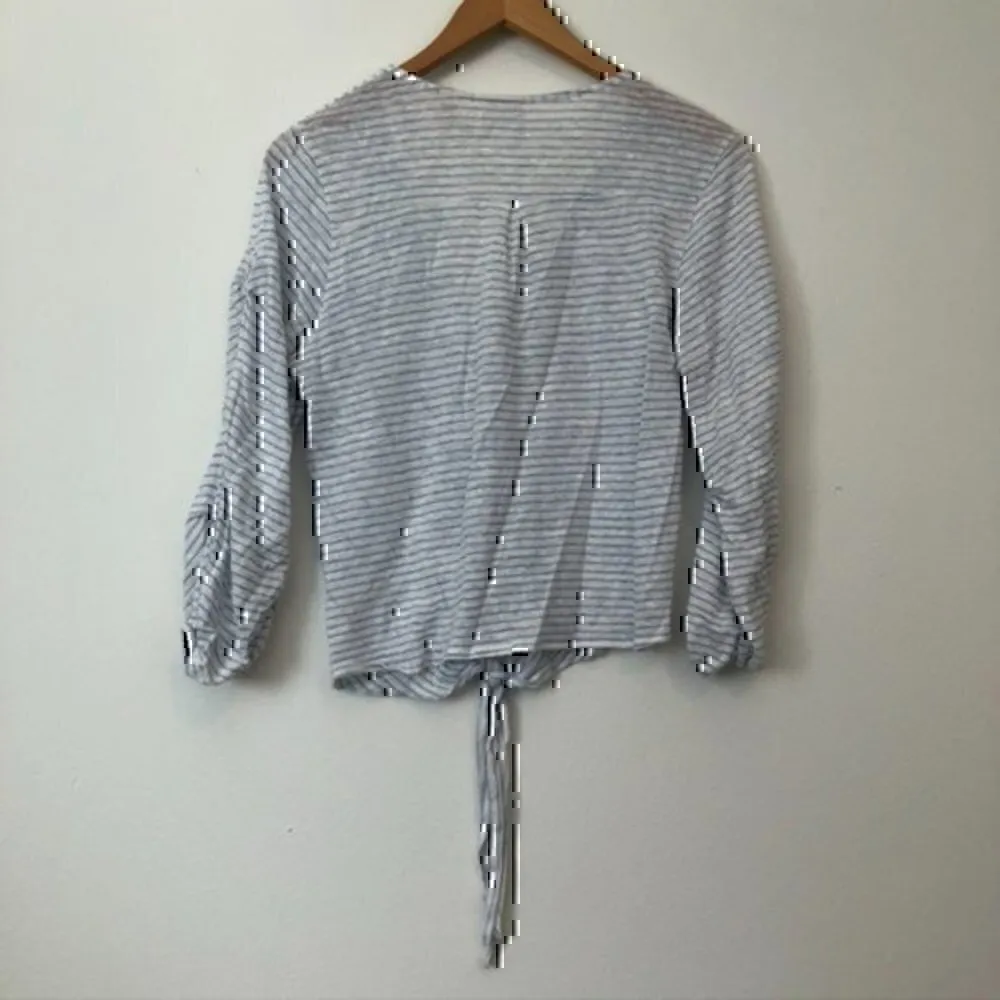 DAYTRIP BUCKLE Button Down Shirt White Blue LINEN Poly Cotton Blend Stripe Small - Image 8