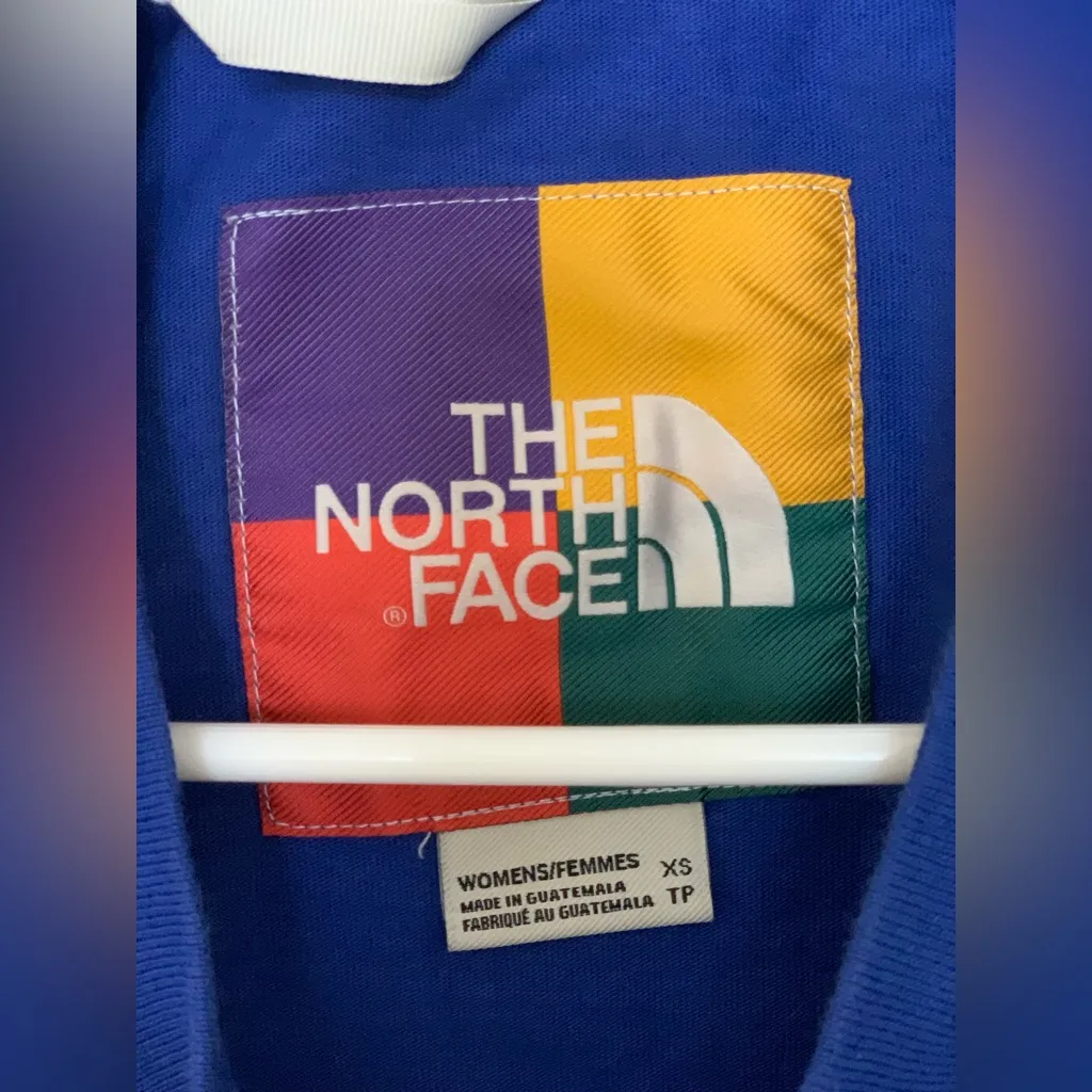 The North Face Vibrant Blue Cropped Graphic Tee 100% Cotton - size XS - Image 4