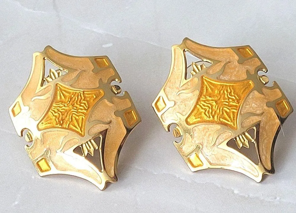Vintage Gold Tone Peach Berebi Art Deco Post Stud Pierced Statement Earrings - Image 2