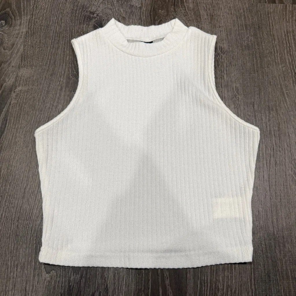 Bundle of 3 SHEIN Ribbed High Neck Crop Tops - Image 2