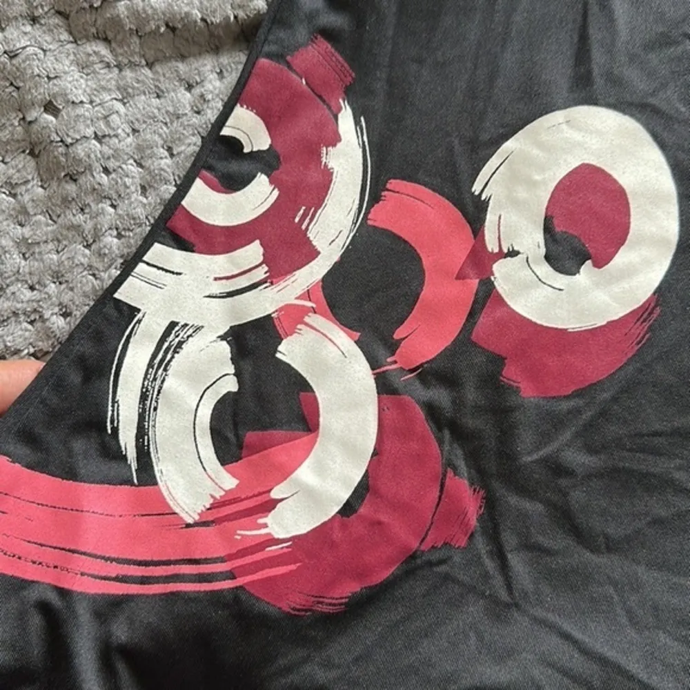 Greg Norman Play Dry Black Polo Golf Tennis Shirt Top Size Small EUC #4109 - Image 2