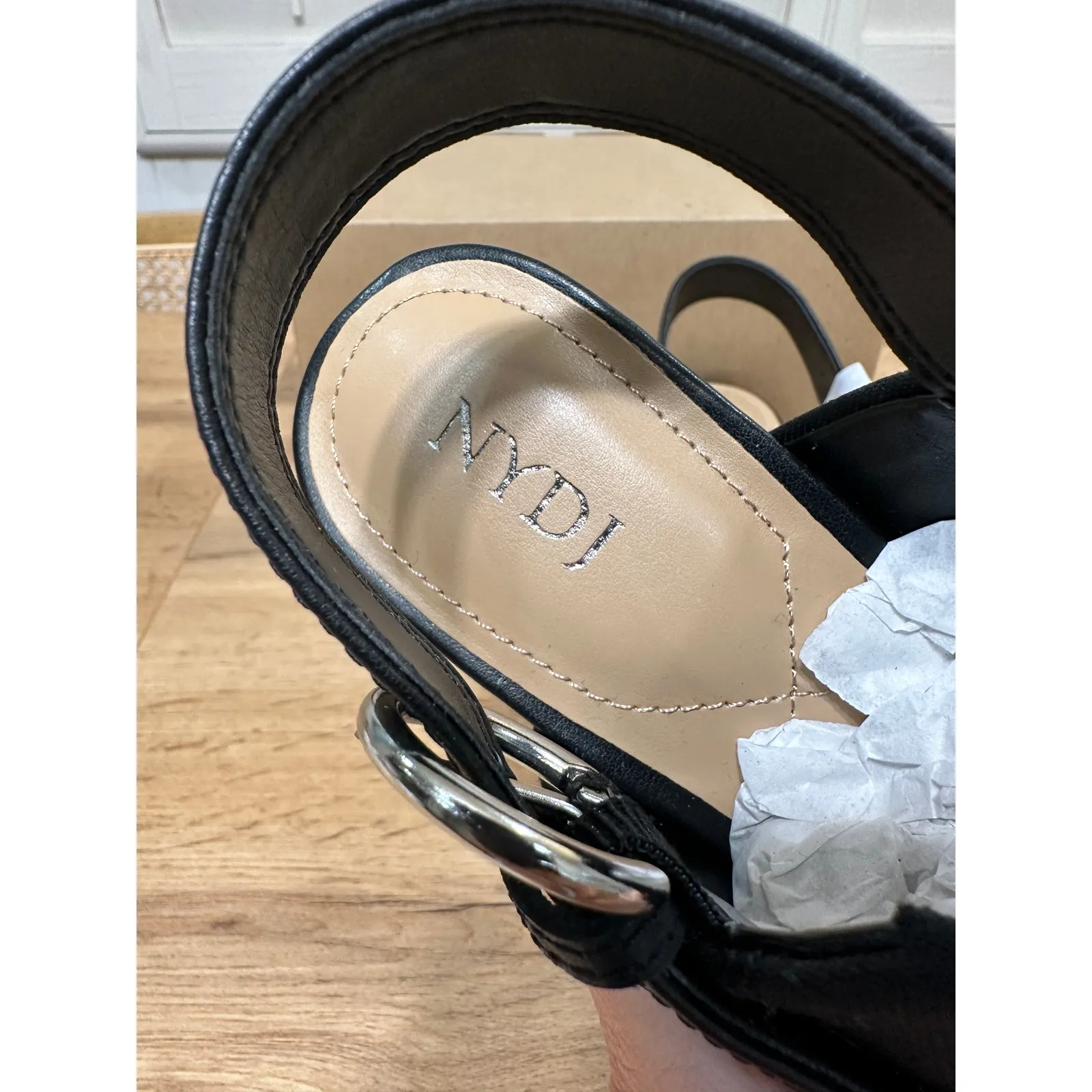 NYDJ Lyssa Block Heel Sandals Indigo Blue List Denim Size 6.5 NWOB Memory Foam - Image 6