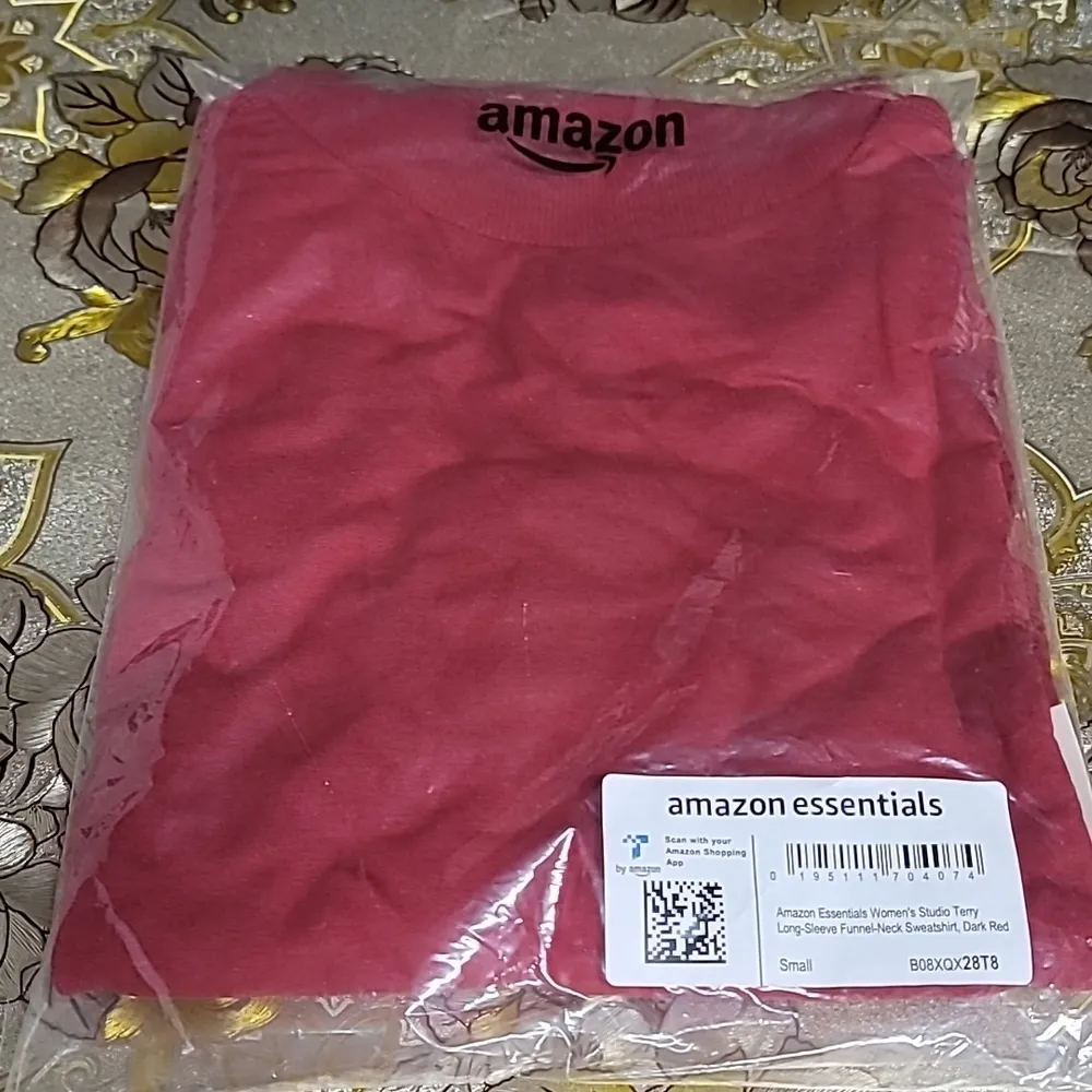 Amazon Essentials Women's Studio Terry Long-Sleeve Funnel Neck Sweatshirt size S - Image 7