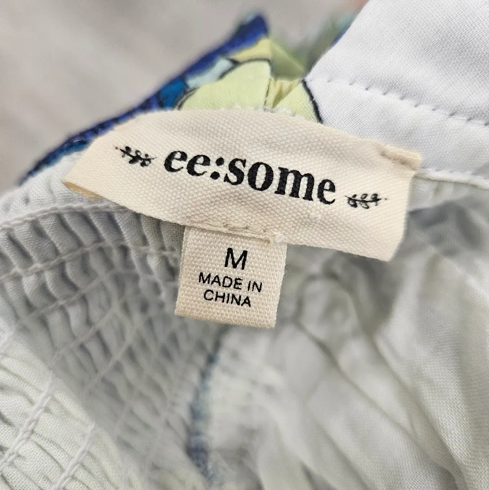 EE:SOME Floral Print Dress Size Medium Green - Image 4