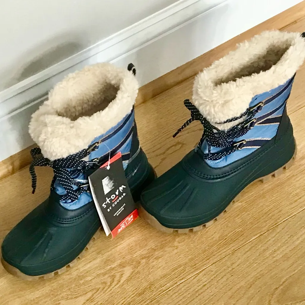 NWT Storm Cougar Waterproof Mid Winter Boots Blue Size 7 - Image 2