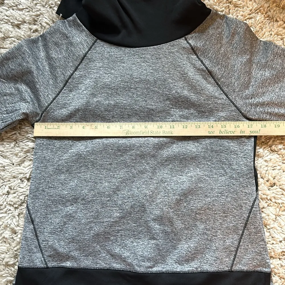 VSX Victoria’s Secret Sport Gray and Black Pullover Spandex Turtleneck - Xsmall - Image 11