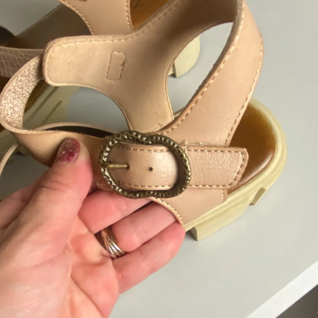 Blowfish Malibu Size 10 Capetown Platform Sandal Cashew Block Heel Chunky Shoes Tan - Image 7