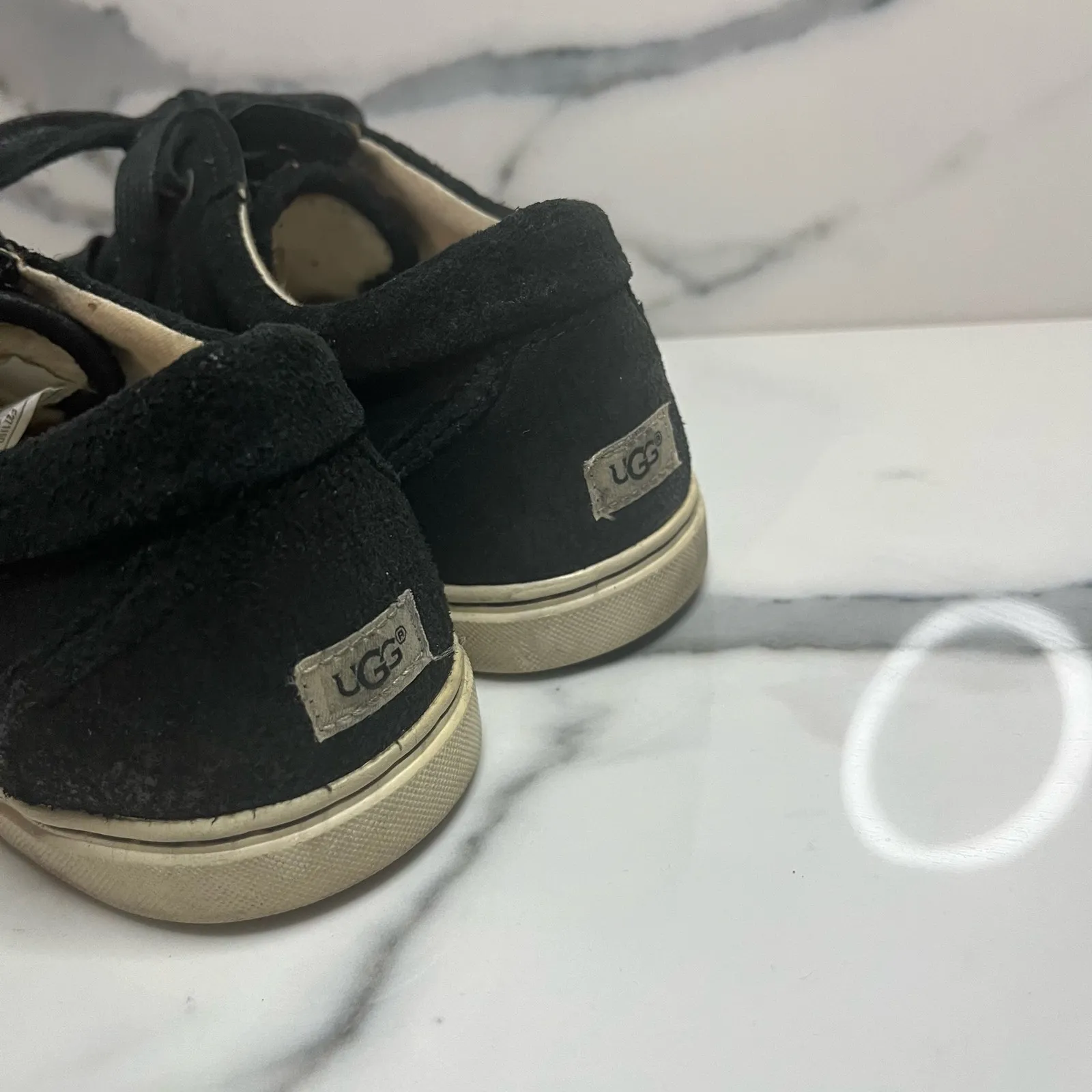 UGG Women's Black Suede Water Resistant Casual Tomi Sneakers Sz 10 Sherba Lined - Image 5