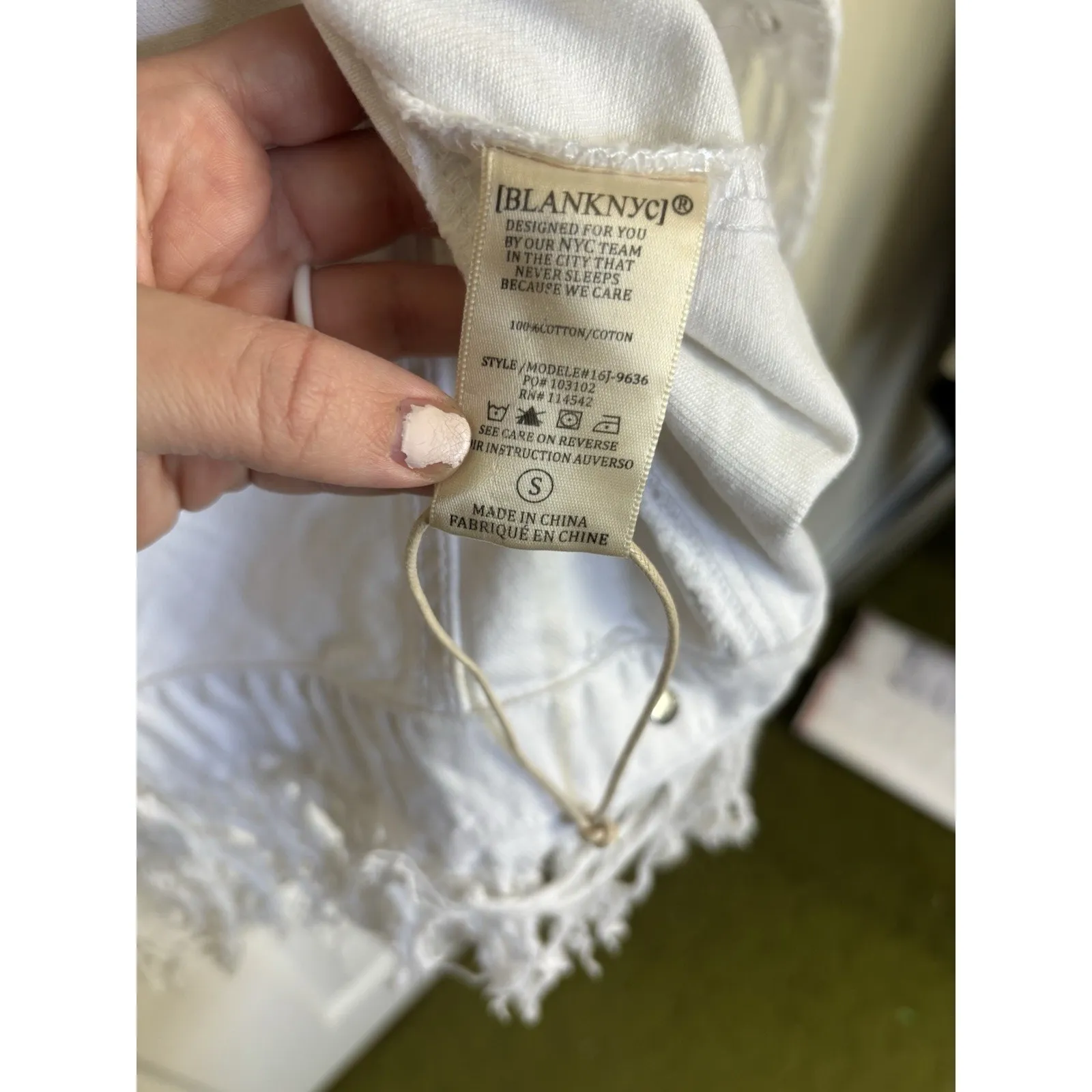 BLANKNYC White Denim Fringe Jacket Size Small Boho Distressed Western Cowgirl - Image 8