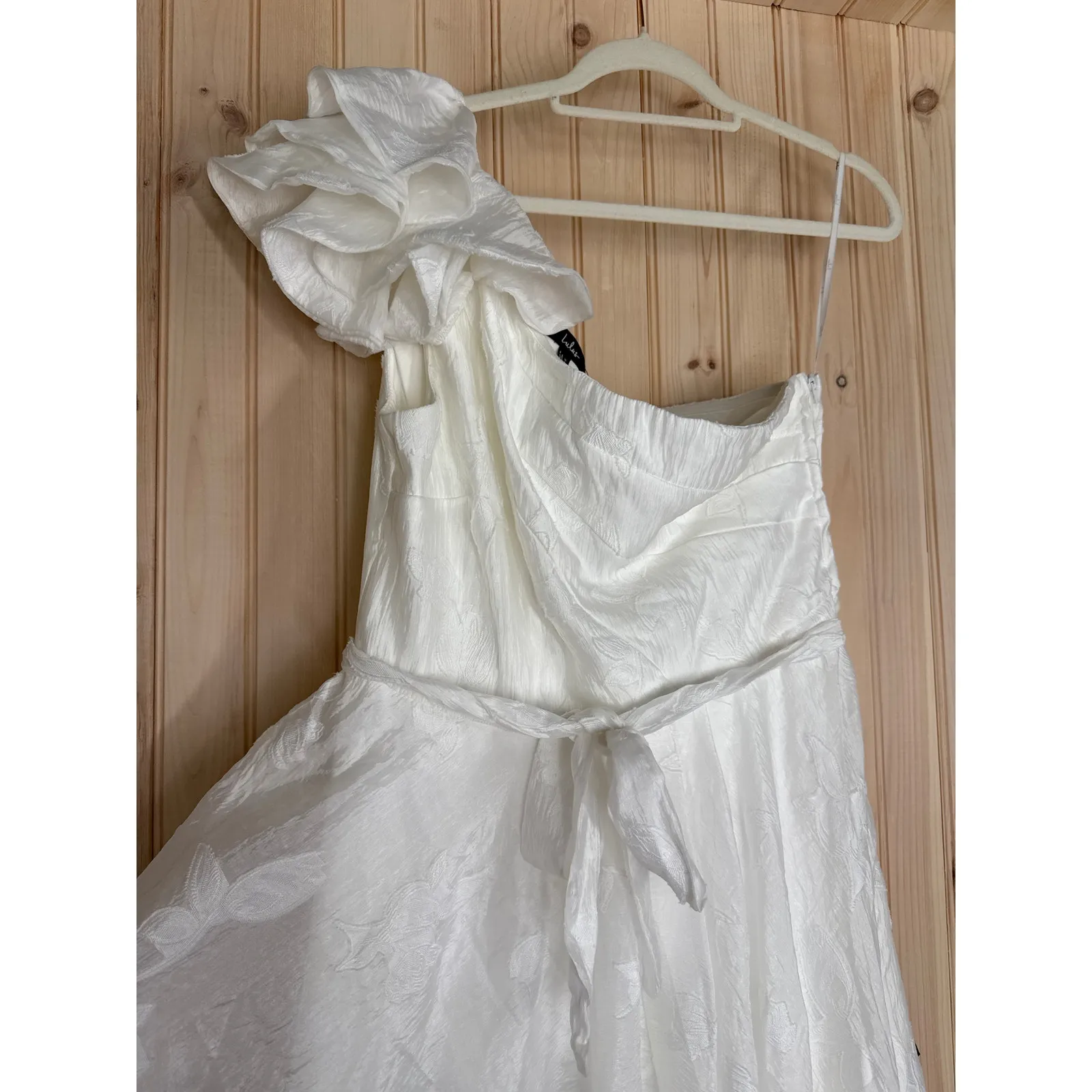 NWT Lulus Sweet Definition White Burnout Ruffled One-Shoulder Midi Dress Size XL - Image 5
