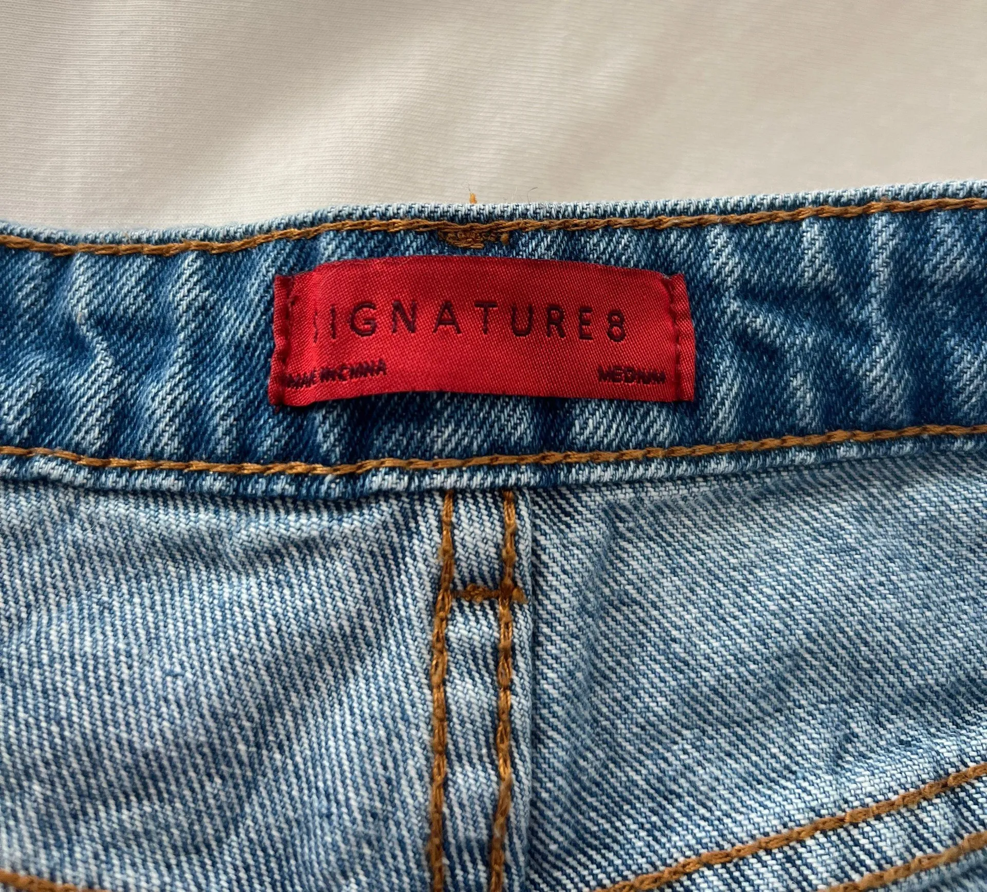 Signature 8 Women’s Denim Shorts - Image 2