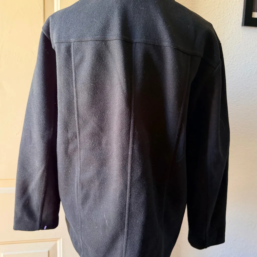 Banana Republic Black Bomber Jacket - Image 5