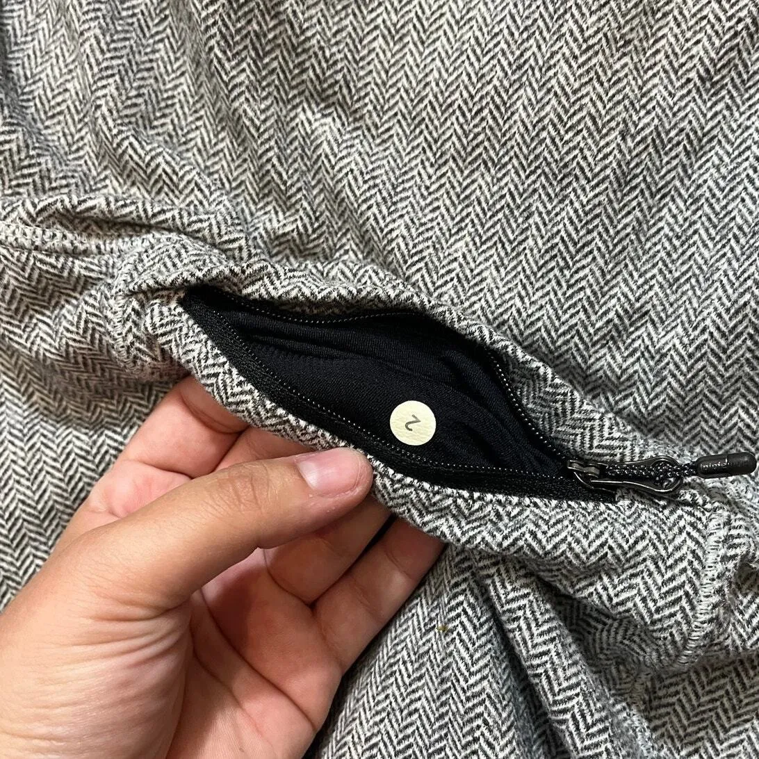 Lululemon Herringbone Base Runner 1/2 Zip Jacket Womens Size 2 - Image 6