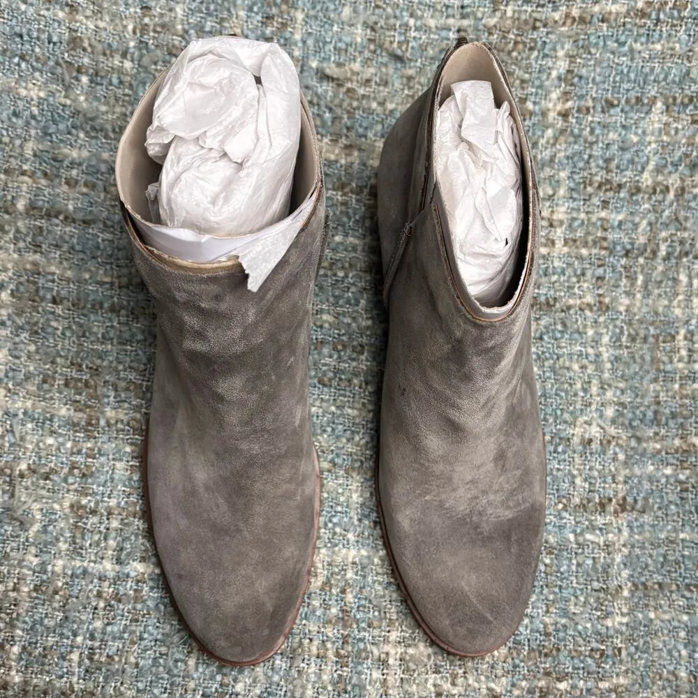 Kork-Ease Chandra Heeled Ankle Boots in Grey Suede - Image 7