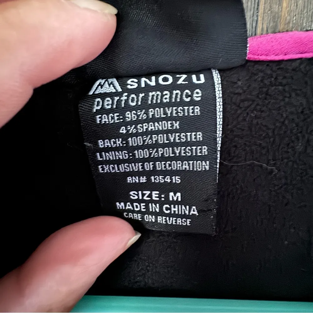 Snozu Women's Black Jacket with Pink Accents - Image 6