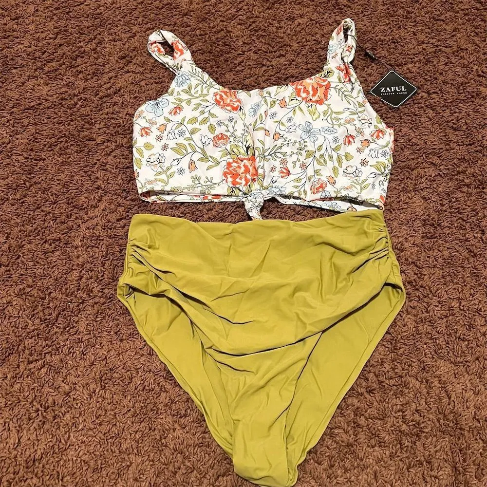 ZAFUL Women's Green Floral Knotted Front Tankini‎ Simwear Set Size XL NWT - Image 4