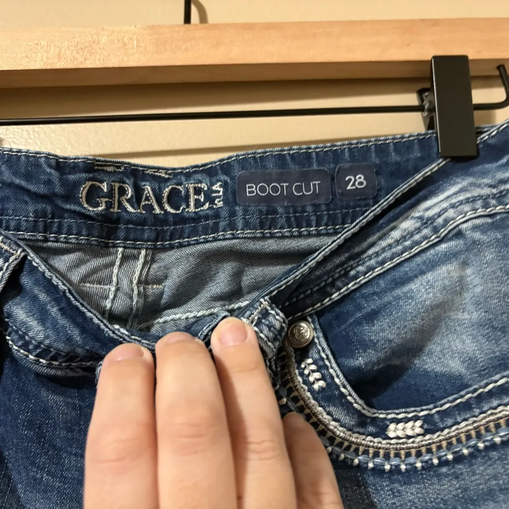 Grace Women's Boot Cut Jeans Blue Size 28 - Image 6