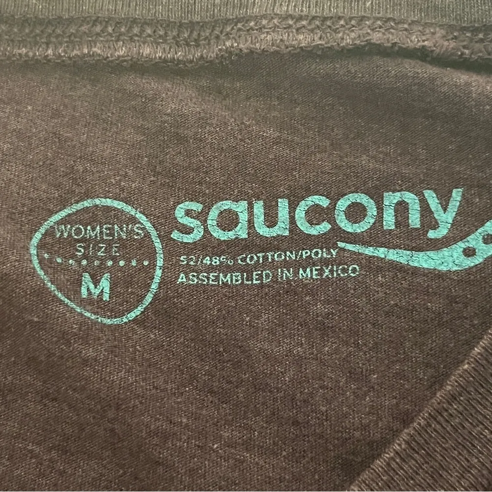 Saucony Up Hill Both Ways Running Short Sleeve Shirt Purple Medium - Image 8