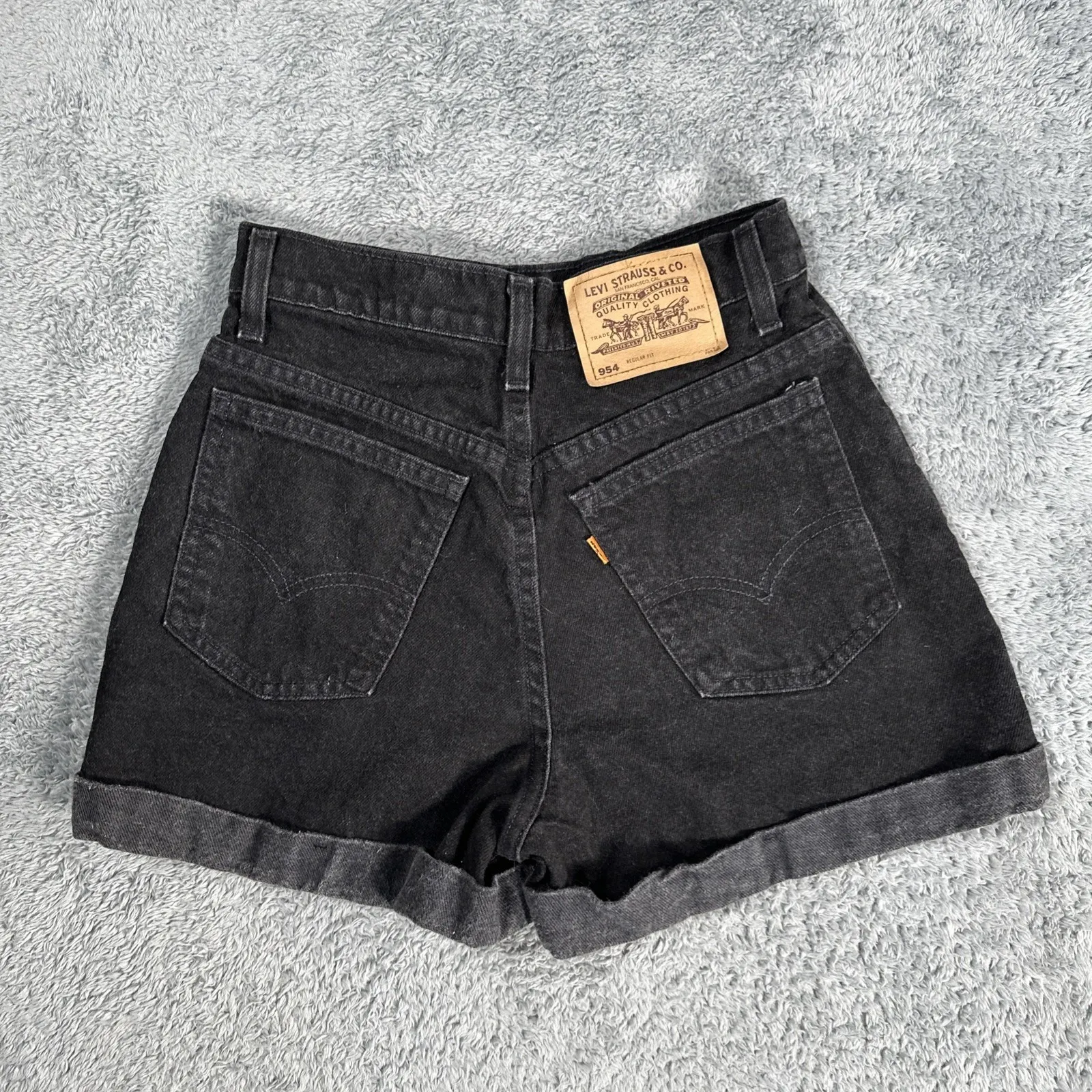 VTG Levi's 954 Shorts Women's SZ 7 Black Regular Fit High Rise Orange Tab USA - Image 2