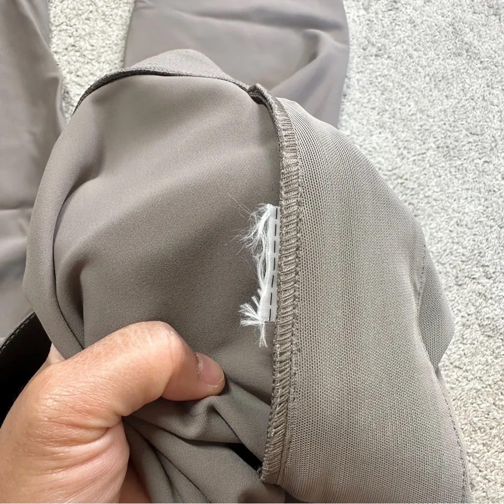 Athleta Women’s Stellar Tight Legging Pants Pull On UPF 50+  in Pyrite Size 20 - Image 11