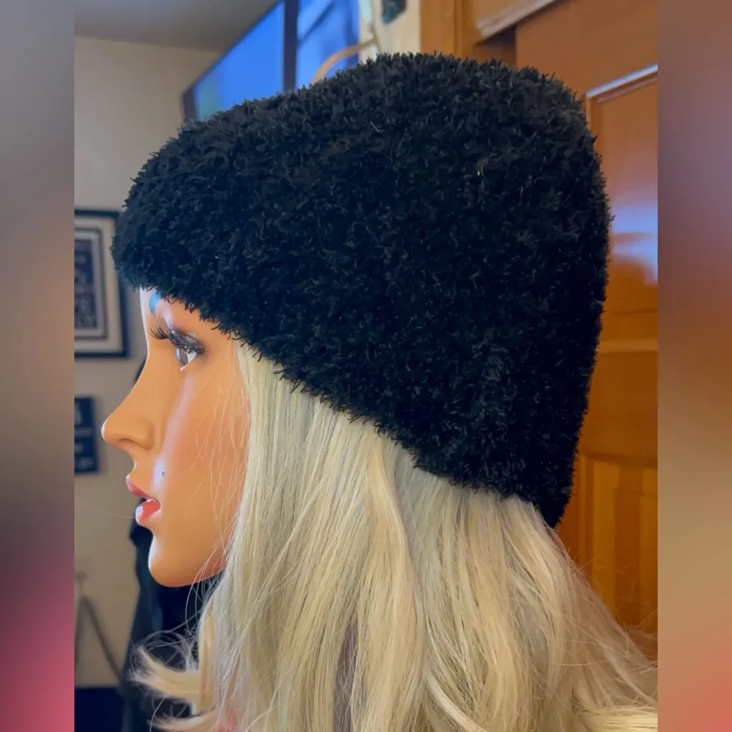 Black faux fur Cossack hat. - Image 6