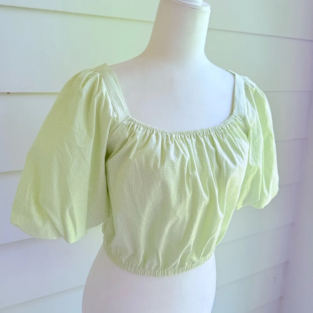 Copper Key Gingham Green Cropped Top with Puff Sleeves Size Small - Image 3