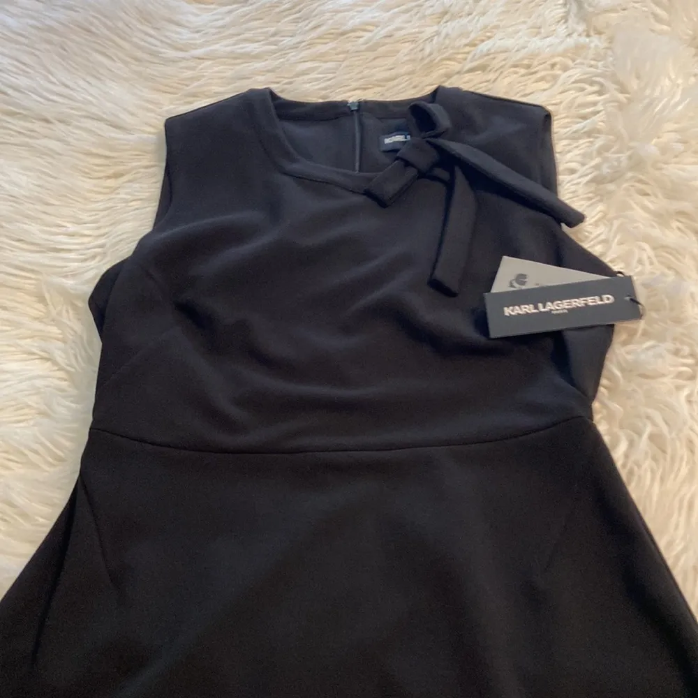 Karl Lagerfeld Black Dress size 6 length 40” bust 30” so beautiful brand new - Image 12