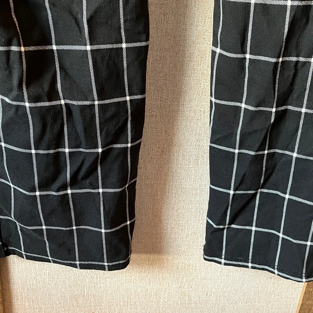 Rainbow Black and White Checkered slacks xl - Image 8