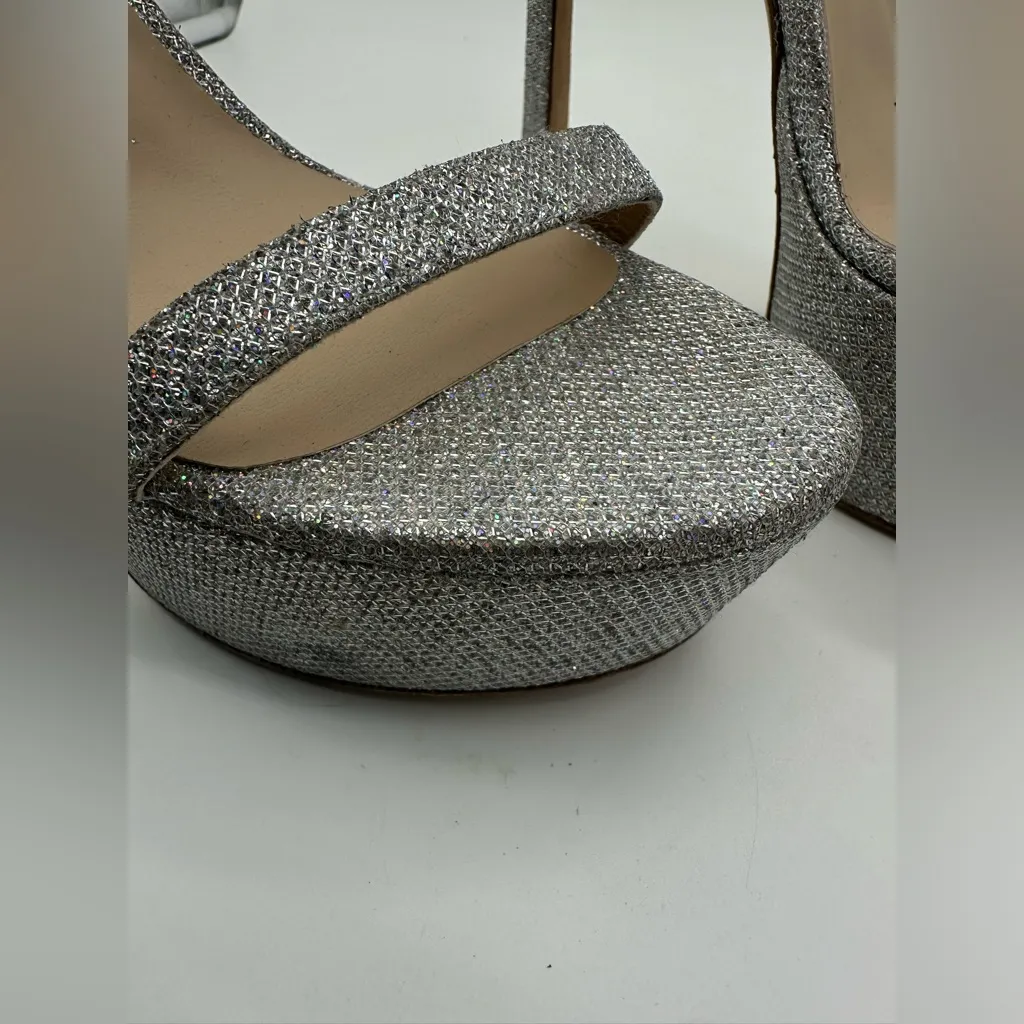 STUART WEITZMAN Tall Mettalic Heels. - Image 13