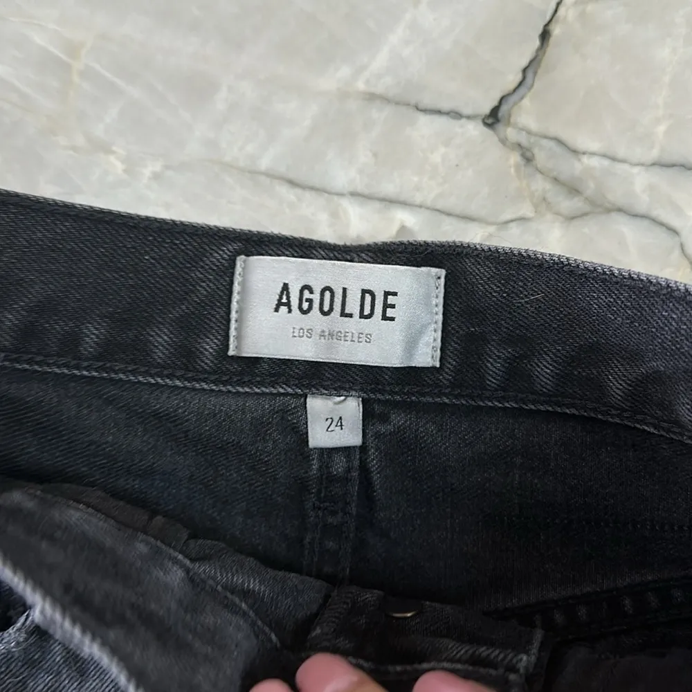 AGOLDE Riley Shorts in Vortex - Image 4