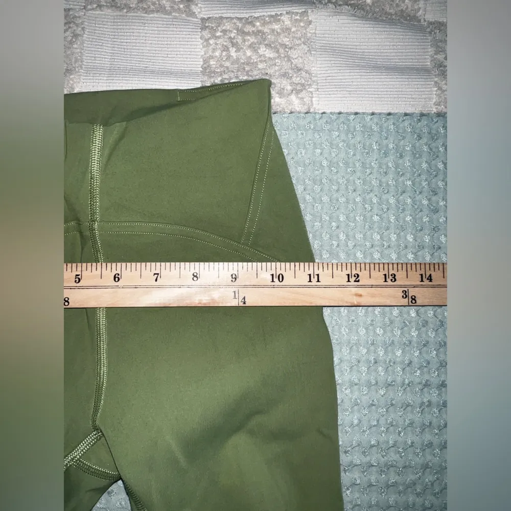 Lululemon Instill HR Tight 25” Pant Legging Size 0 BRZG Bronze Green - Image 3