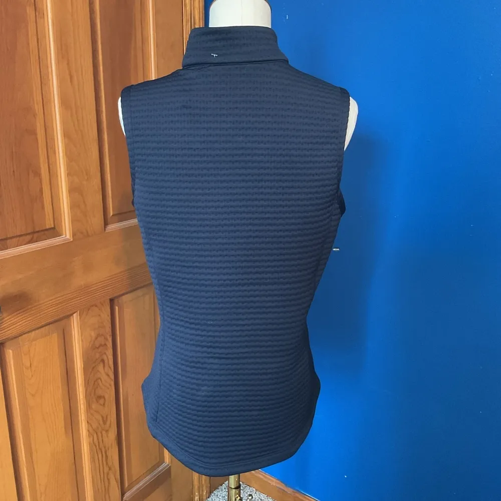 Lady Hagen Navy Blue Vest. Textured Material. Size Medium - Image 3