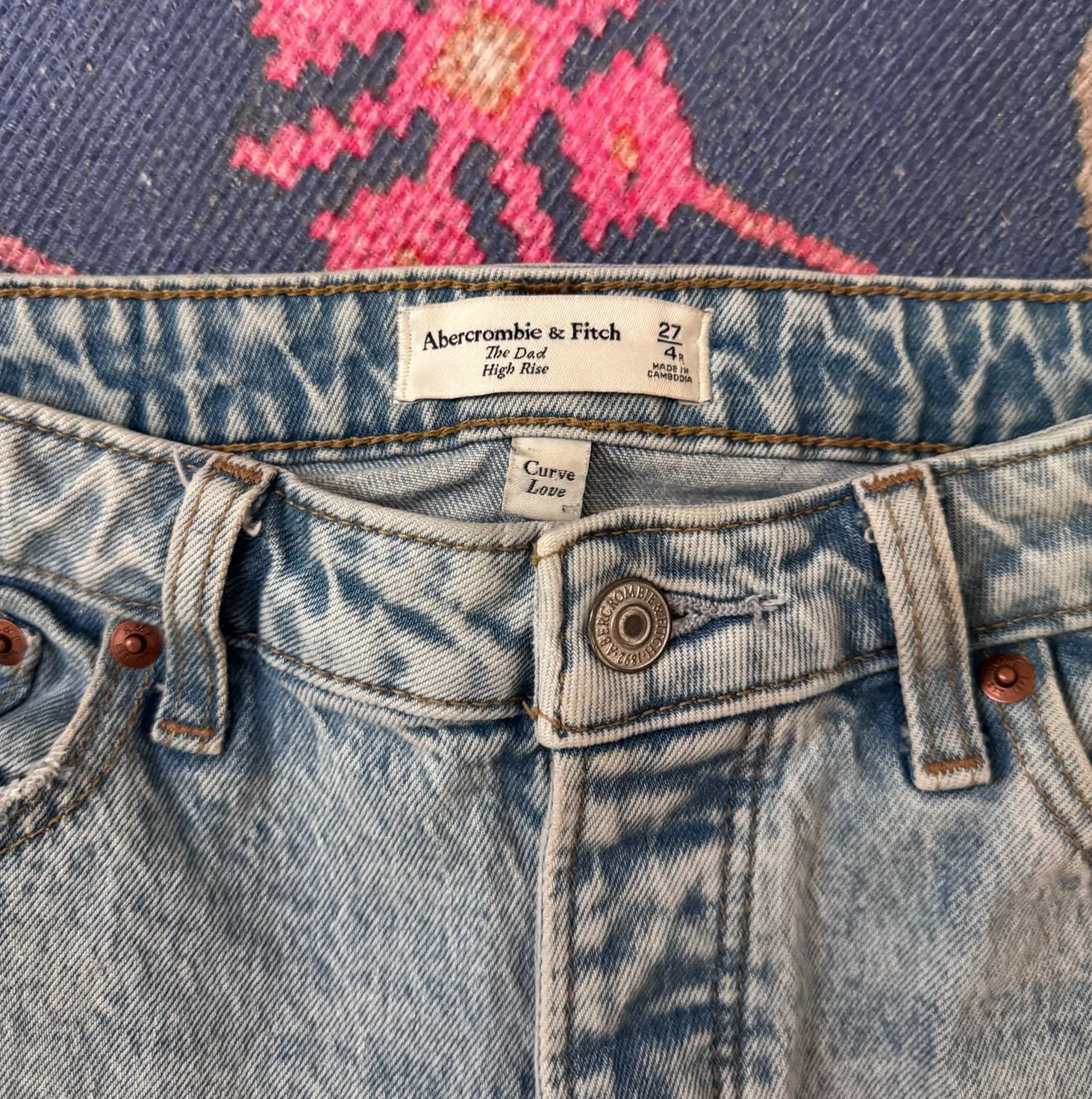 Abercrombie Jeans - Image 2