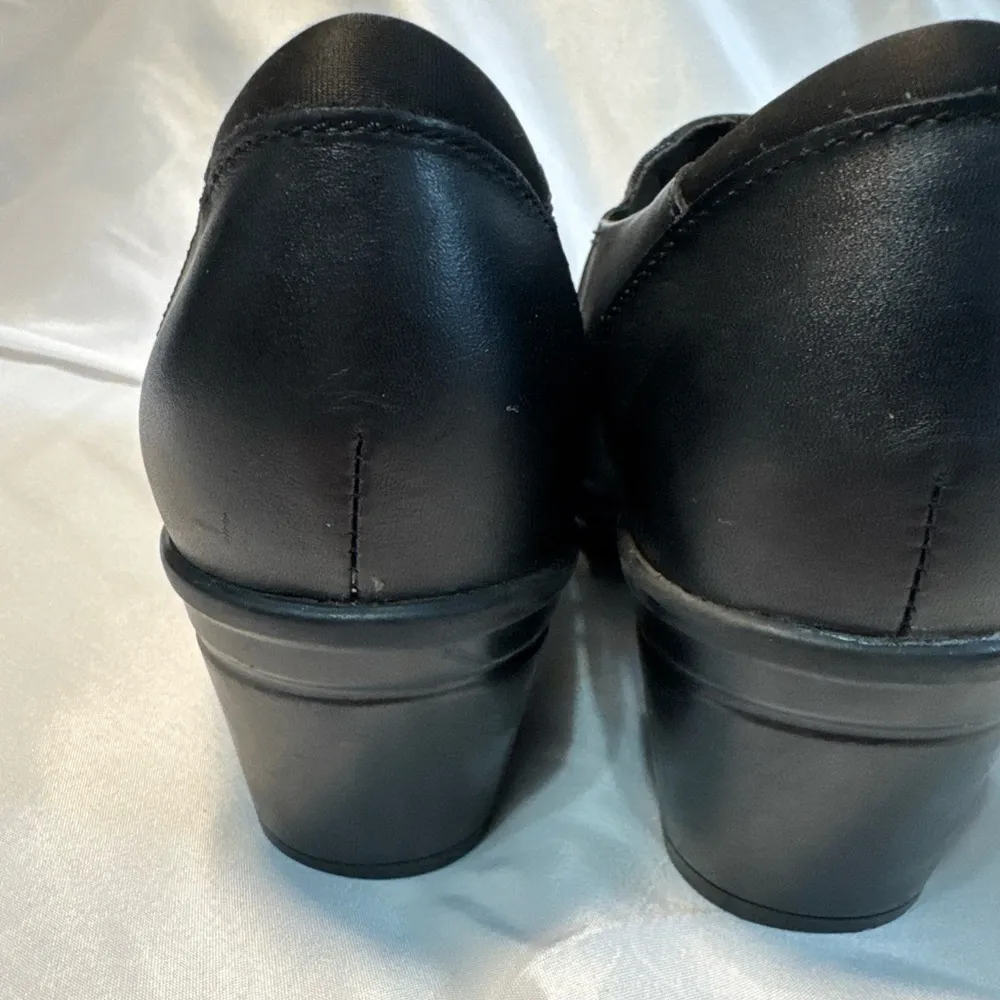 Clark's Emslie Chelsea Loafer SlipOn 7.5 W - Image 4