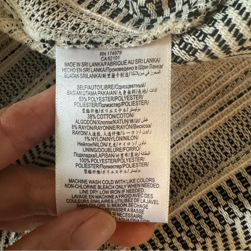 BCBG Black and White Sleeveless Fit And Flare Cocktail/Party Dress Size 2 - Image 10