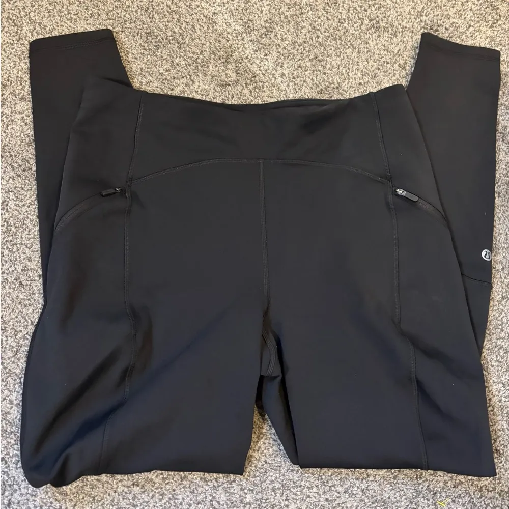 Lululemon Rain Repellent High-Rise Running Tight 28" - Image 3