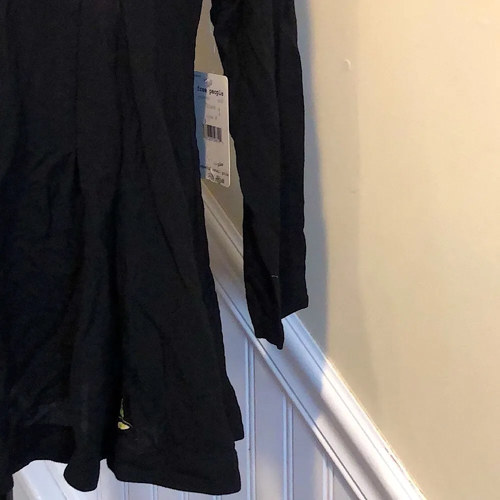 FREE PEOPLE Boho Chic Long Sleeve Black Floral MIni Dress Sz Medium NWT - Image 6