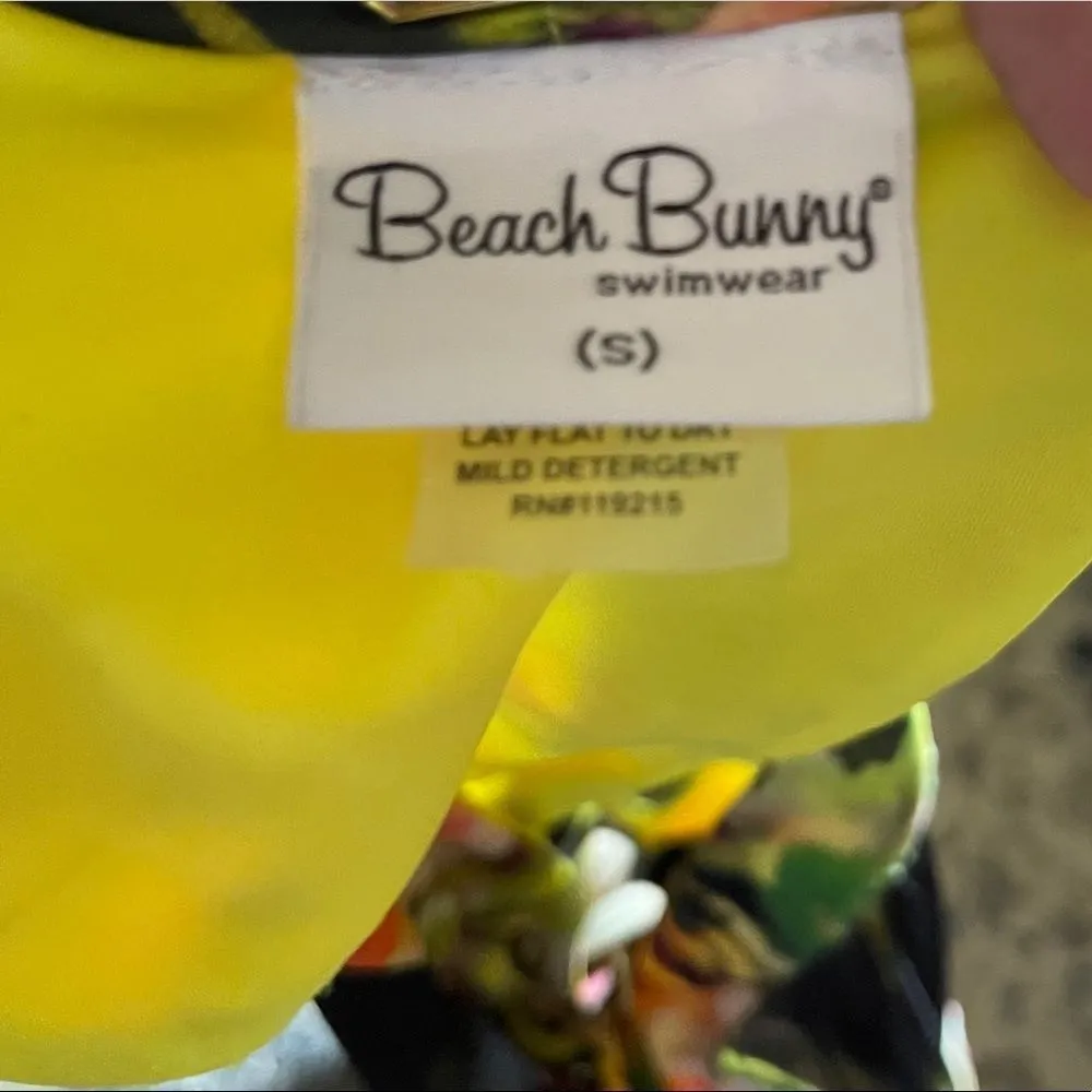 Beach Bunny One‎ Piece Bathing Suit - Image 5