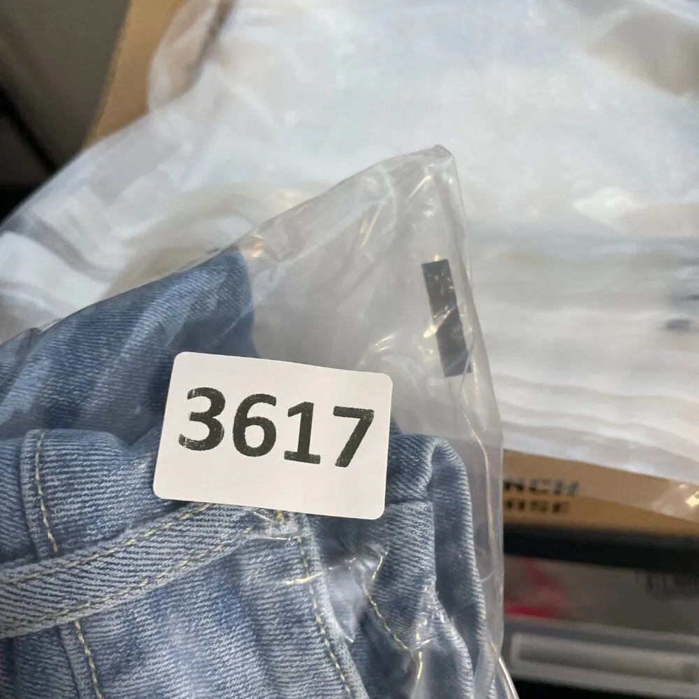 Refuge Skinny Jeans Women‎ 2 Blue Medium Wash Distressed Mid Rise Denim - Image 10